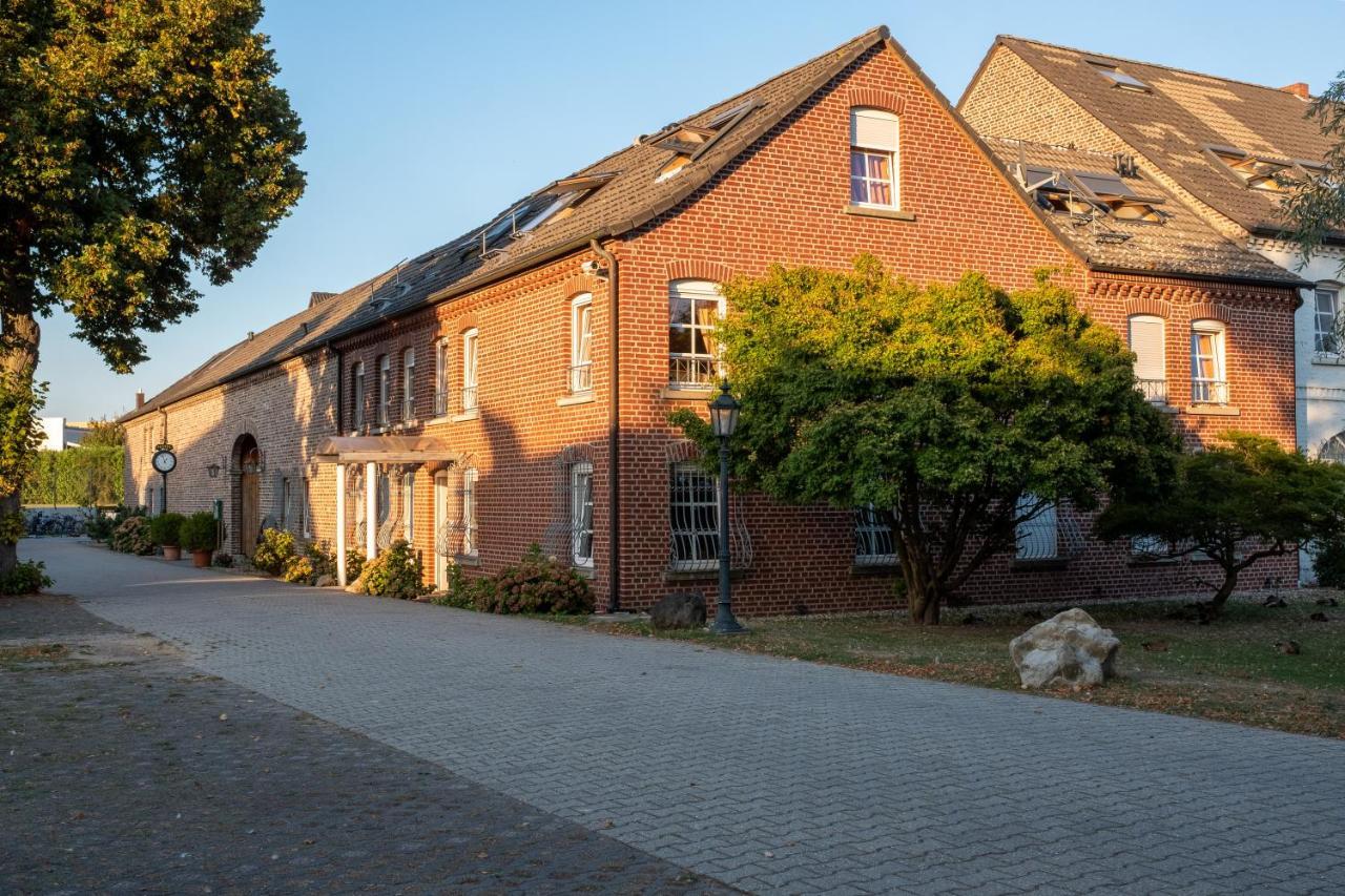 Landhotel Classhof Willich Esterno foto